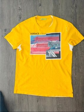 Versace Jeans Collection unisex  Yellow Graphic Crewneck T-Shirt